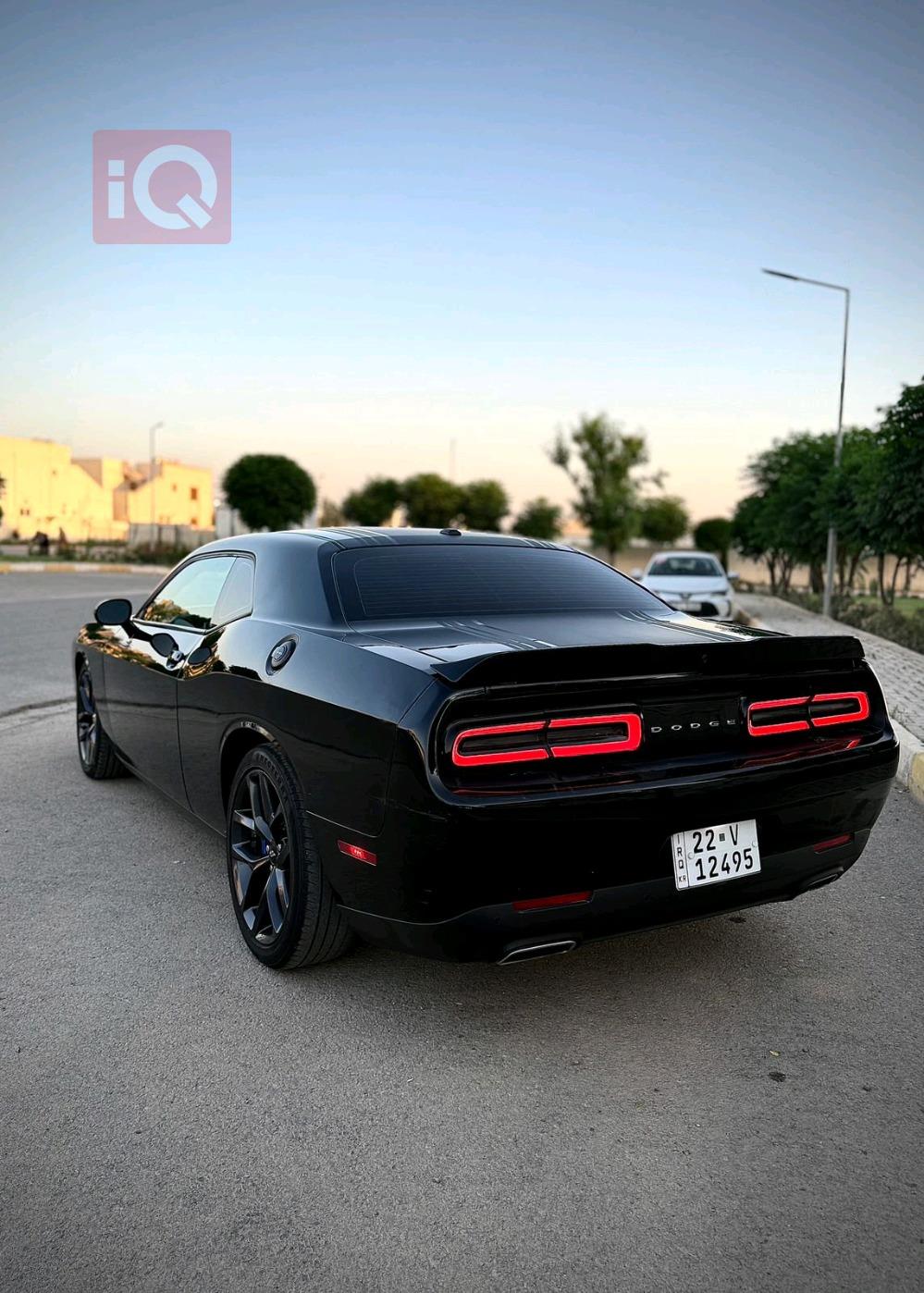 Dodge Challenger